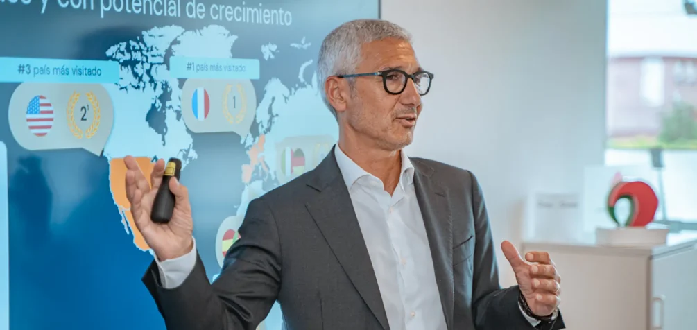 Óscar Vela, CEO mundial de Areas, durante la presentación de los resultados en el ejercicio 2025