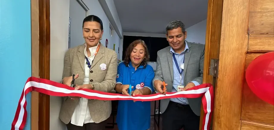 Primax amplía acceso digital beneficiando a más de mil estudiantes con laboratorios inclusivos