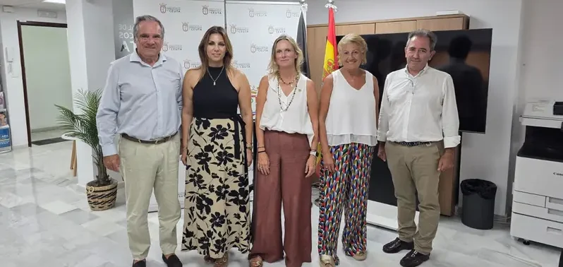 Farmacéuticos de Ceuta garantizan atención sanitaria ante crisis humanitaria con respaldo del Consejo General