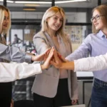 Cornerstone impulsa mayor influencia femenina en cargos ejecutivos con solo 5% en gerencias generales