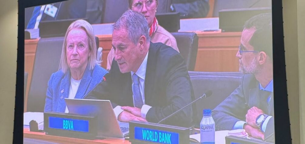 Antoni Ballabriga, Responsable global de Inteligencia en Sostenibilidad de BBVA, durante su intervención en Nueva York. Fuente: LK
