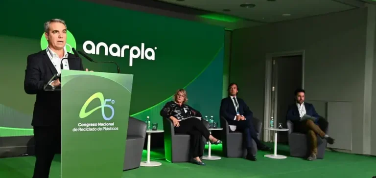 Europa pierde 1,1 millones de toneladas de capacidad para reciclar plástico desde 2023