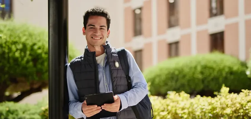 MicroBank mejora la empleabilidad del 76% de estudiantes con microcréditos para formación