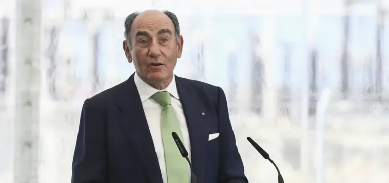 Iberdrola recupera y moderniza la red eléctrica valenciana tras la DANA con 100 millones de euros