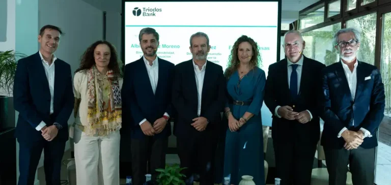 Triodos Bank impulsa la coordinación para cerrar la brecha de electromovilidad en España