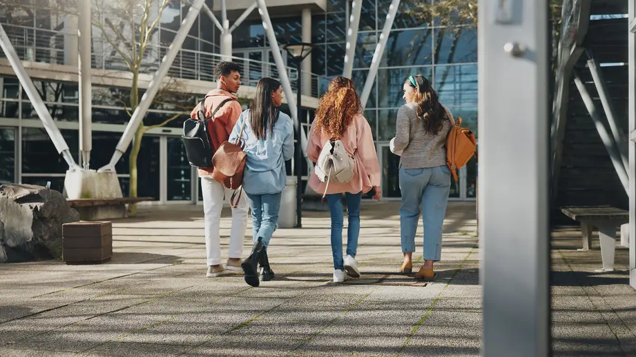 Grupo Albia extiende plazo para impulsar propuestas sostenibles de estudiantes universitarios