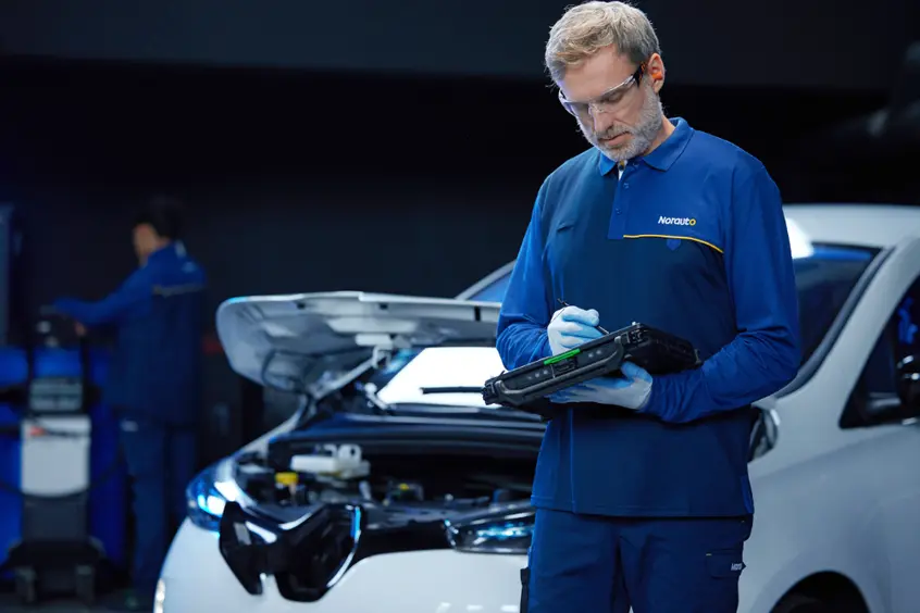 Norauto promueve prácticas clave para extender la vida útil y eficiencia de vehículos eléctricos