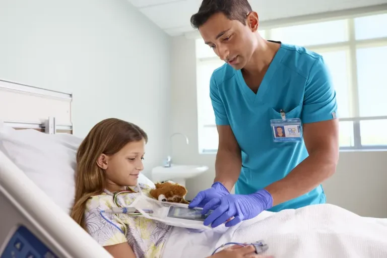 Philips mejora la monitorización cardíaca móvil con plataforma que optimiza la gestión de alarmas